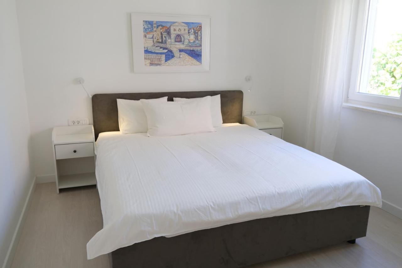 Feelathome Hvar Apartments フヴァル エクステリア 写真